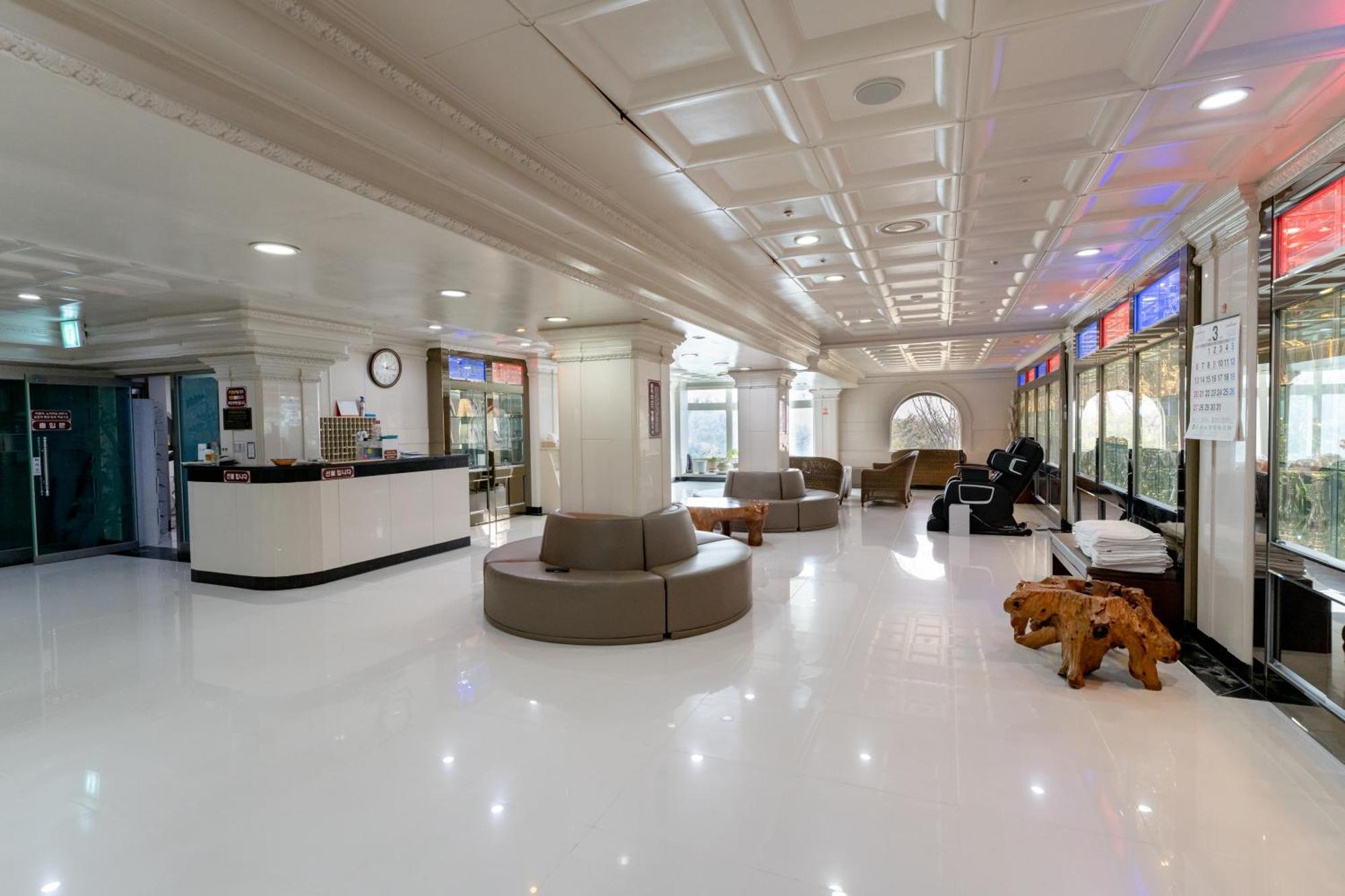 Hotel Gaya Seongju Екстериор снимка
